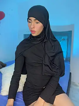 دردشة _Zahiira_ الجنسية المباشرة