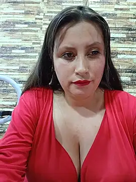 LIA--23 Adlı Modelin Canlı XXX Sohbeti