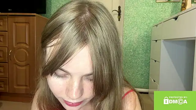 SunnyStrike – Live XXX-chat