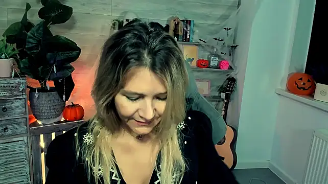 NicoleHitman Live XXX-Chat