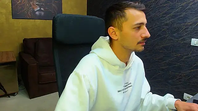 HayesNova Chat XXX live