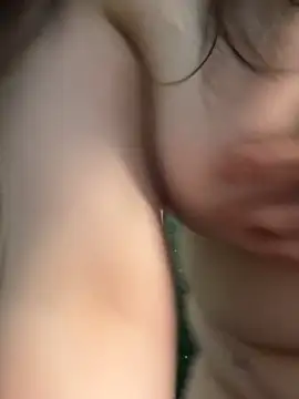 MomoRinsのライブXXXチャット
