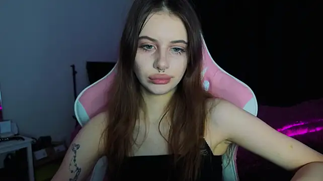 evvaavve 라이브 XXX 채팅