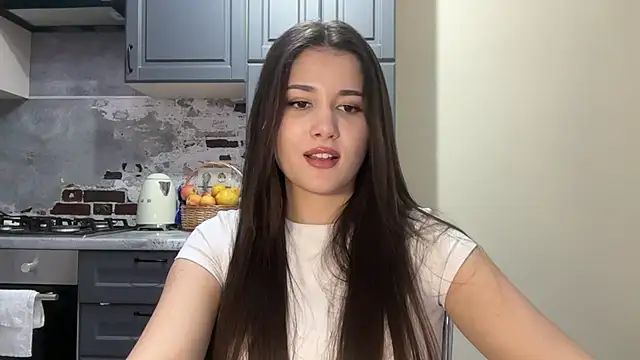honey_bunny44 Adlı Modelin Canlı XXX Sohbeti