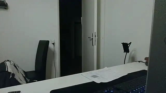Chat +18 de alpha-hunk ao vivo