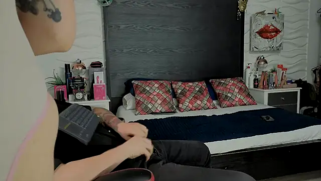 Chat XXX ao vivo de inkedsinners_