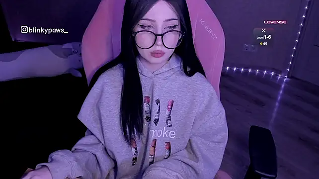 blinkypaws Live XXX-chat