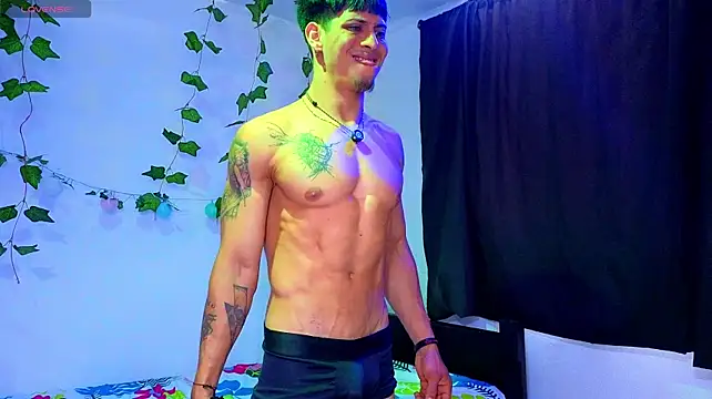 Austin_muscle XXX чат на живо