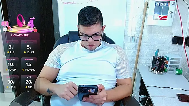 Chat XXX ao vivo de Realjoel01