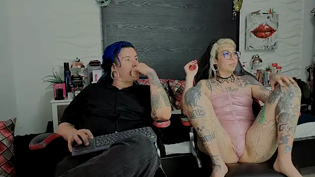 inkedsinners_のライブXXXチャット