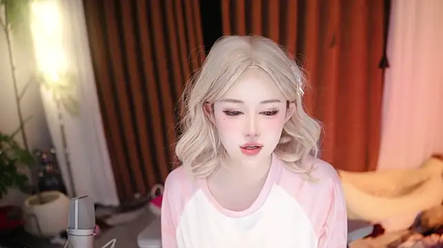 Hazelsomi Adlı Modelin Canlı XXX Sohbeti