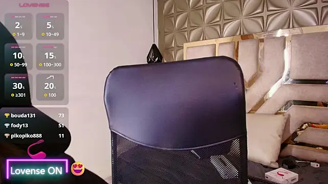 Narastorn Live XXX-chat