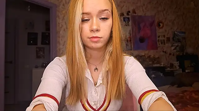 XXX chat uživo modela JackieWisse
