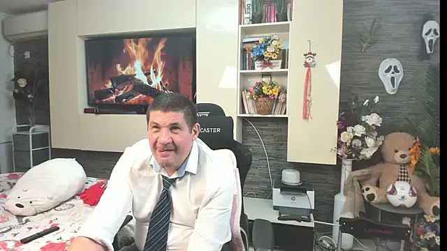 SpartacusDaddy48 Live XXX-Chat