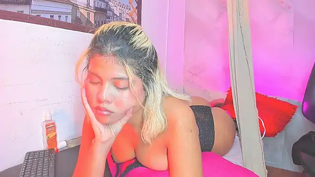 sofiacastillo01のライブXXXチャット