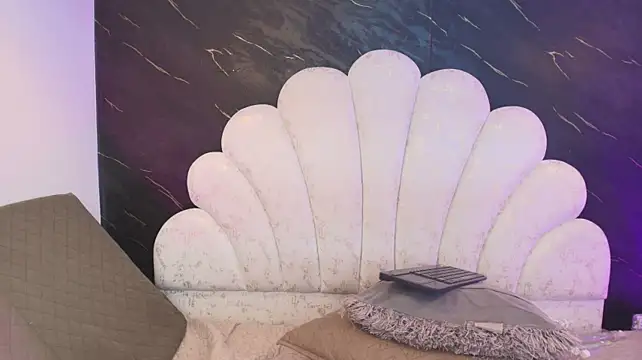 _MiaBrown_ Chat XXX in diretta
