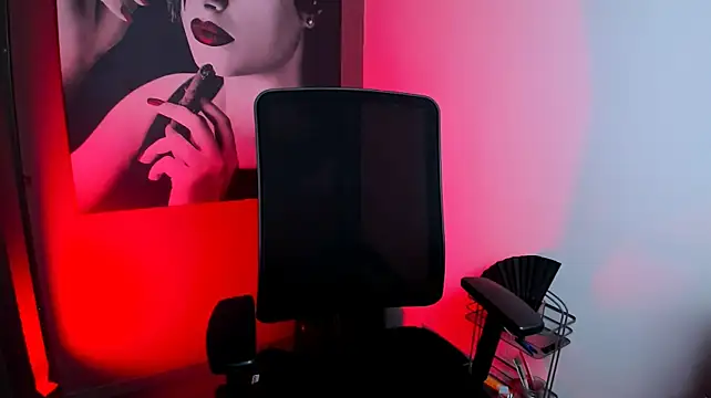 QueenOfHaze Live XXX-chat