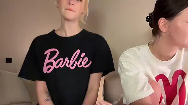 ur_molly live XXX chat