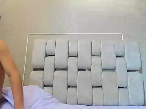 Exclusive-XXX live XXX chat