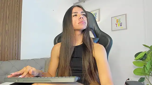 Chat XXX ao vivo de EmmaBlake1