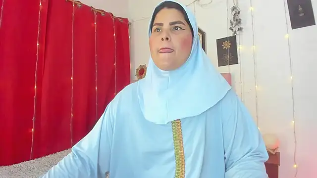 แชท XXX สดของ AishaAmin_