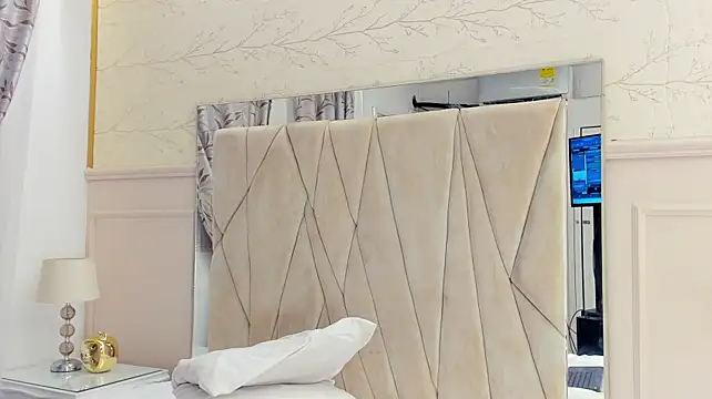 Adrien_Monteiro 现场XXX聊天