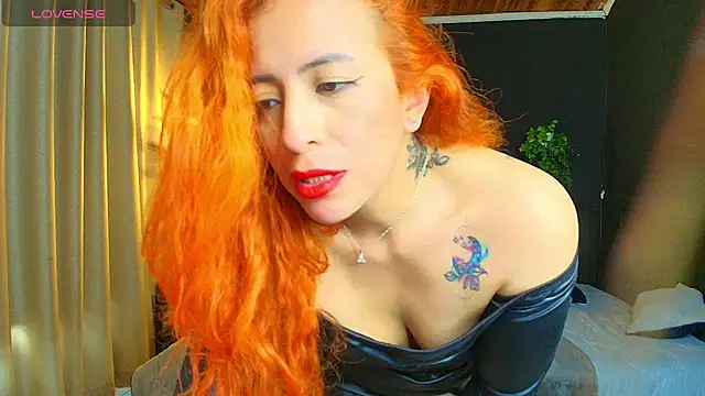sahra_taylor_ live XXX chat