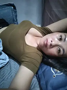 Cums_hot: онлайн-секс-чат