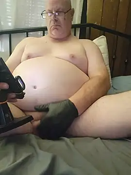 ArmoredLip13 live XXX chat