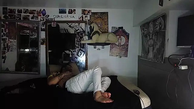 Azielparallax live XXX chat
