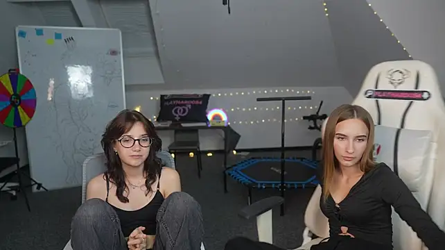 Elina_rose054's Live XXX Chat