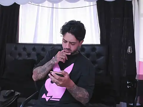 Matt_Smith__のライブXXXチャット