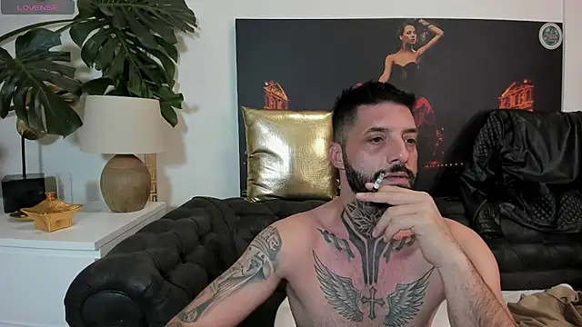TommyDum Chat XXX in diretta