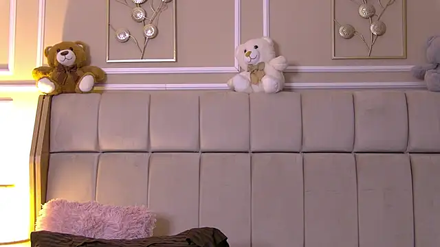 SerenaBennet 即時 XXX 聊天