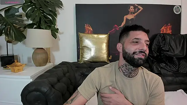 TommyDum Chat XXX live