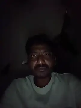 Telugu-boy143 webkamerás műsora