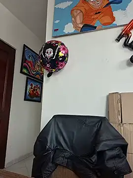 IrisBound live XXX chat