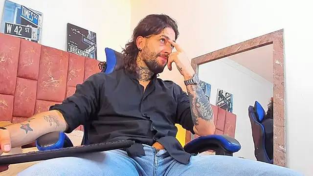 Chat +18 de ALPHA_MASTER1 ao vivo