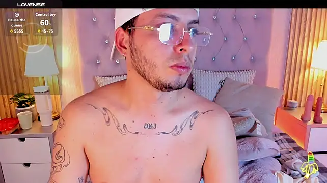 Jonath_1's Live XXX Chat