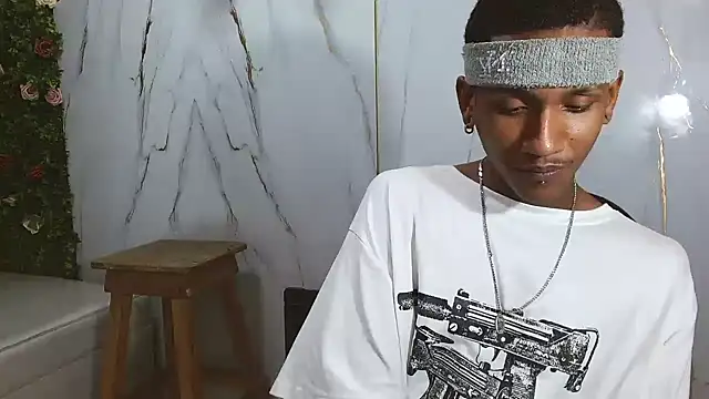 ManSant 现场XXX聊天