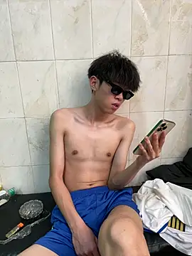 YT_11n Live XXX chat