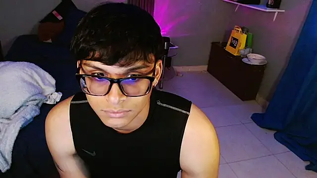 Chat XXX Live Mr_yisuzz