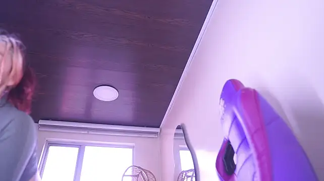 Rebecah_1 Adlı Modelin Canlı XXX Sohbeti