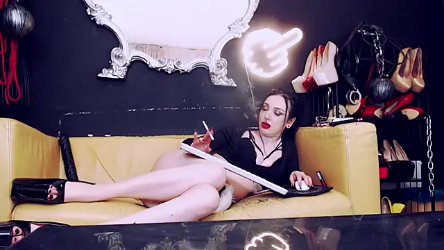 Chat XXX en directo de GoddessGeo