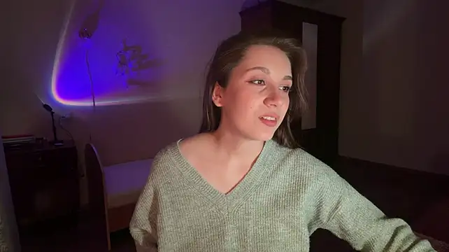 CortneyMontaluo – Live XXX-chat