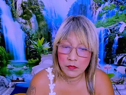 แชท XXX สดของ indianroxy