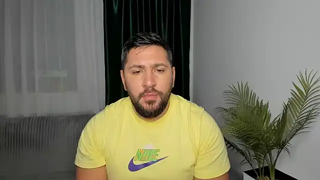 Gold_Alpha_Boy Chat XXX live