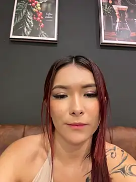 Nai-velvel's Live XXX Chat