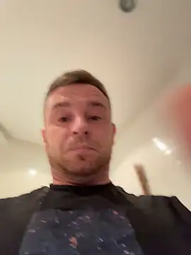 XXX chat uživo modela SoberingTadpole