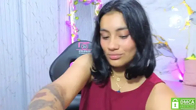 Онлайн чат XXX PEACHY_TAY